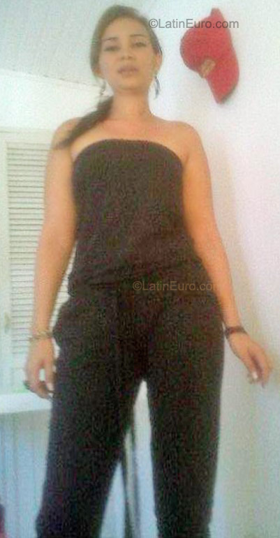 Date this hot Colombia girl Sonia from Villavicencio CO8375