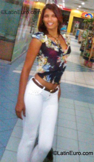 Date this tall Dominican Republic girl Marjorie from Santiago De Los Caballeros DO9707