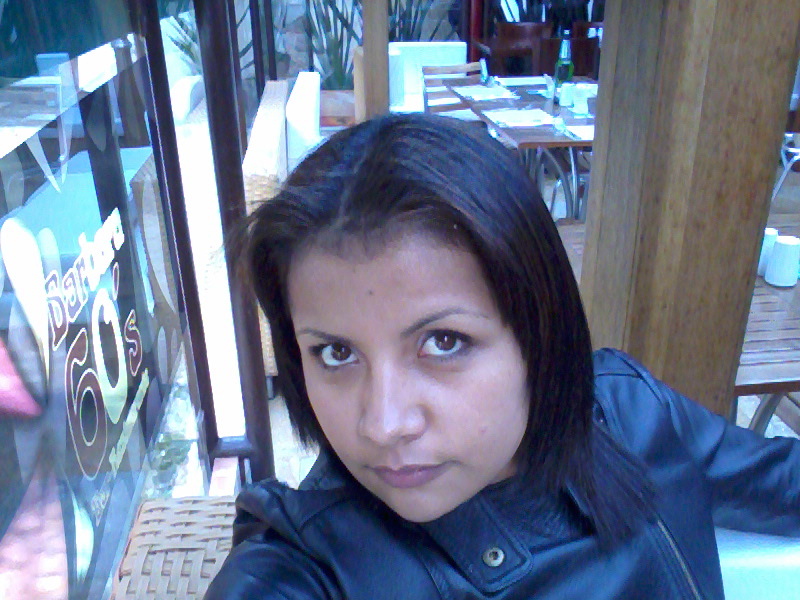 Date this cute Colombia girl Yolanda from Bogota CO8403