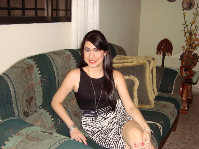 Date this fun Colombia girl Andrebella from CeretÃ�ï¿½Ã�Â© CO8407