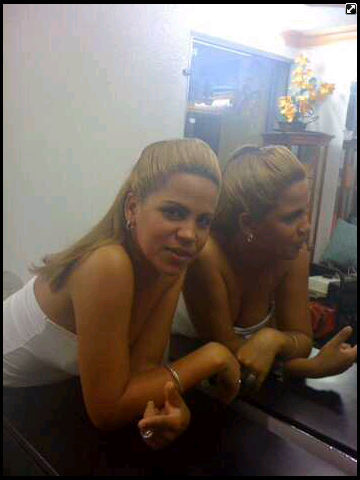 Date this hard body Dominican Republic girl Yillian from Santiago DO9723