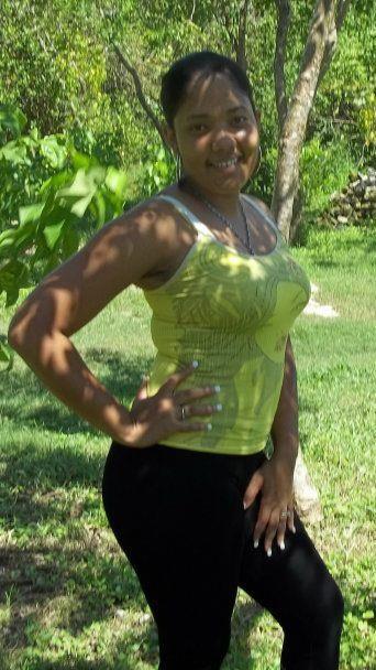 Date this sensual Dominican Republic girl Yaslin from Santo Domingo DO9737
