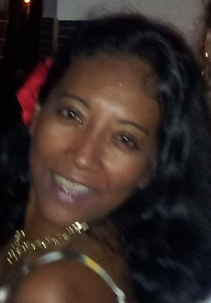 Date this nice looking Seychelles girl Miary from Réunion PF1