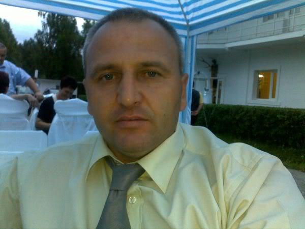 Date this exotic United Kingdom man Dickson from Gloucester GB585