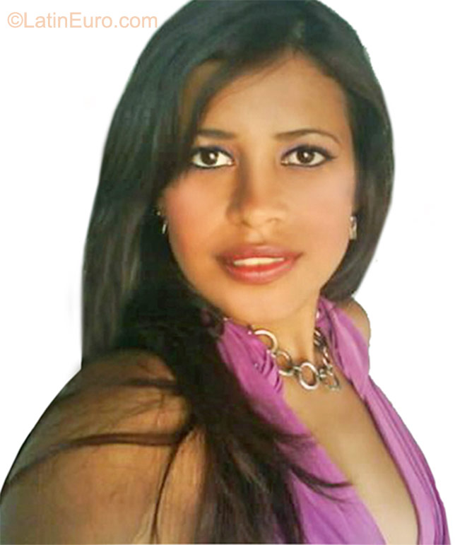 Date this young Colombia girl Maria Angelica from Bucaramanga CO8525