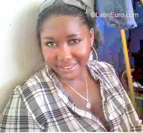 Date this delightful Dominican Republic girl Wanda02 from Santo Domingo DO9802