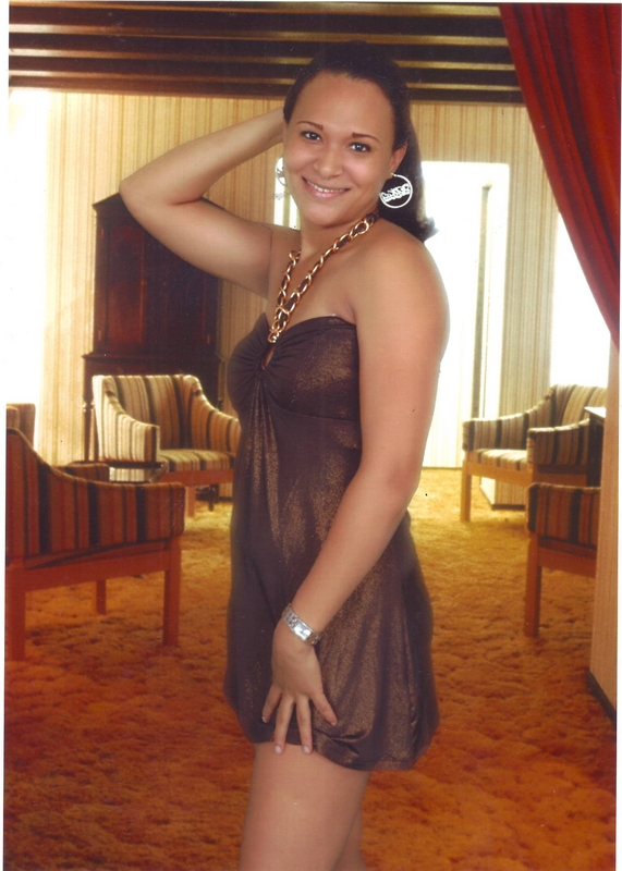 Date this hot Dominican Republic girl BUSCO from Santiago DO9812