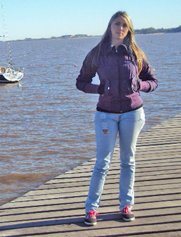 Date this nice looking Colombia girl Catasalda1 from Medellin CO8553