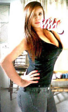 Date this sensual Colombia girl Sara from Bogota CO8704