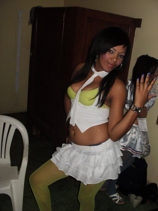 Date this good-looking Dominican Republic girl Yasmel from Santiago DO9974