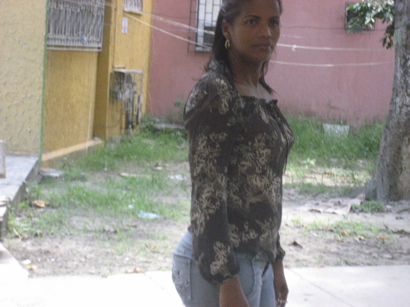 Date this foxy Colombia girl Amira from Barranquilla CO8829
