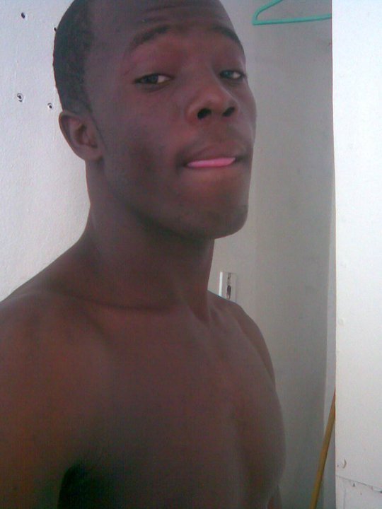 Date this fun Dominican Republic man ELX3S from Santo Domingo DO10043