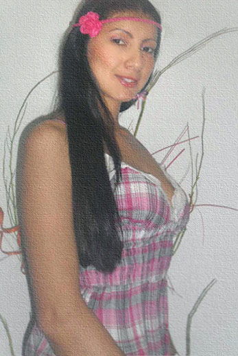 Date this charming Colombia girl AndreaPrins from Cali CO8913