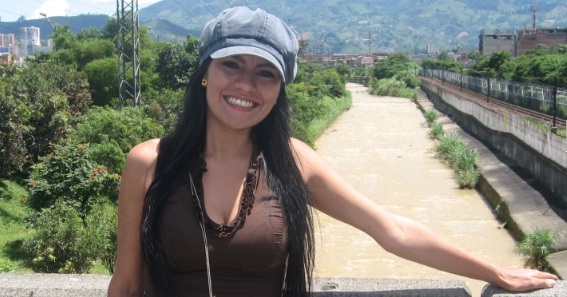 Date this lovely Colombia girl Patricia from Medellin CO8960