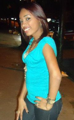Date this nice looking Dominican Republic girl Yonely from Santiago DO10105