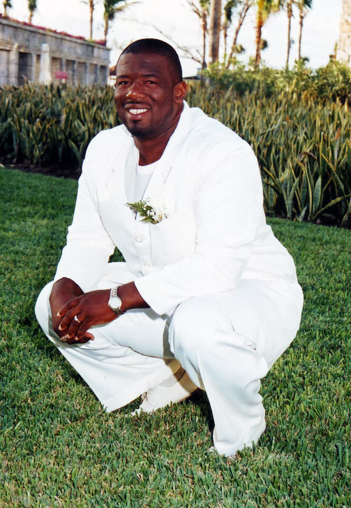 Date this stunning Bahamas man Monty from Freeport BS43