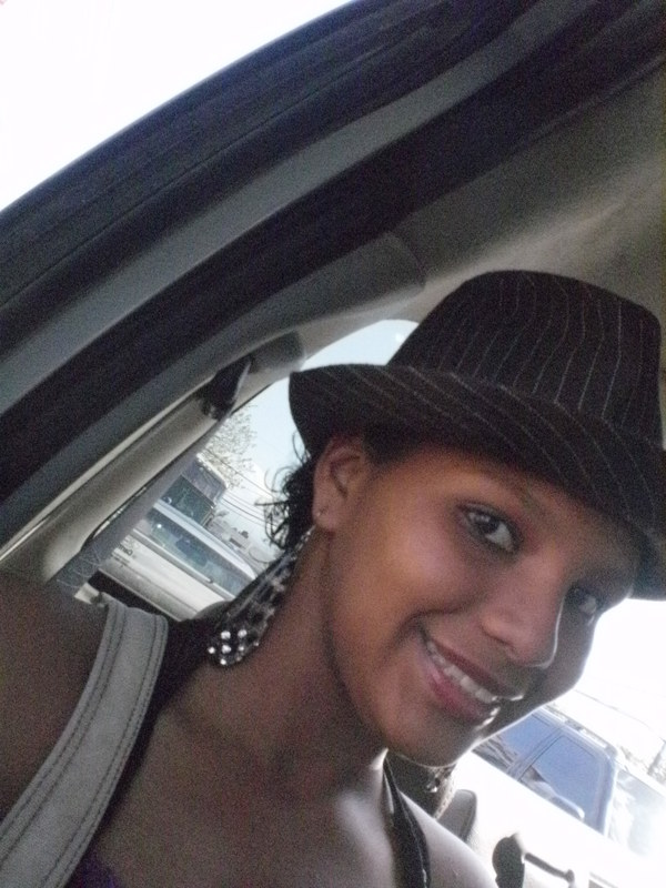 Date this happy Dominican Republic girl Katherine from Puerto Plata DO10257
