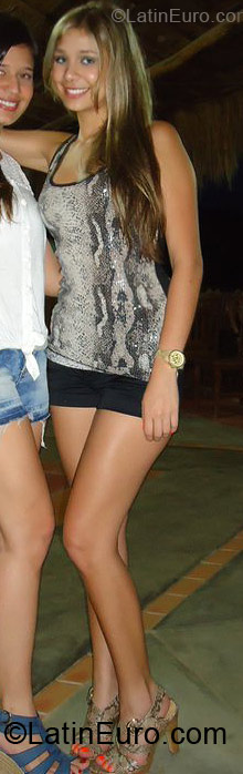 Date this hot Colombia girl Candy from Sincelejo CO9254