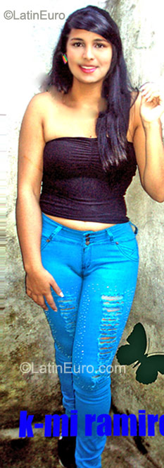 Date this young Colombia girl Maria Camila from Medellin CO9295