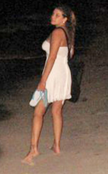 Date this charming Colombia girl Johanna from Bogota CO9666