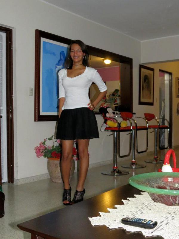Date this stunning Dominican Republic girl Massiel from Santo Domingo DO10370