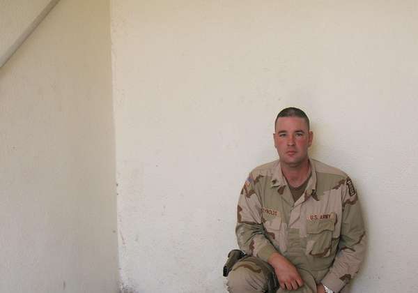 Date this charming United States man Hansomereynold9 from Los Angeles US12280