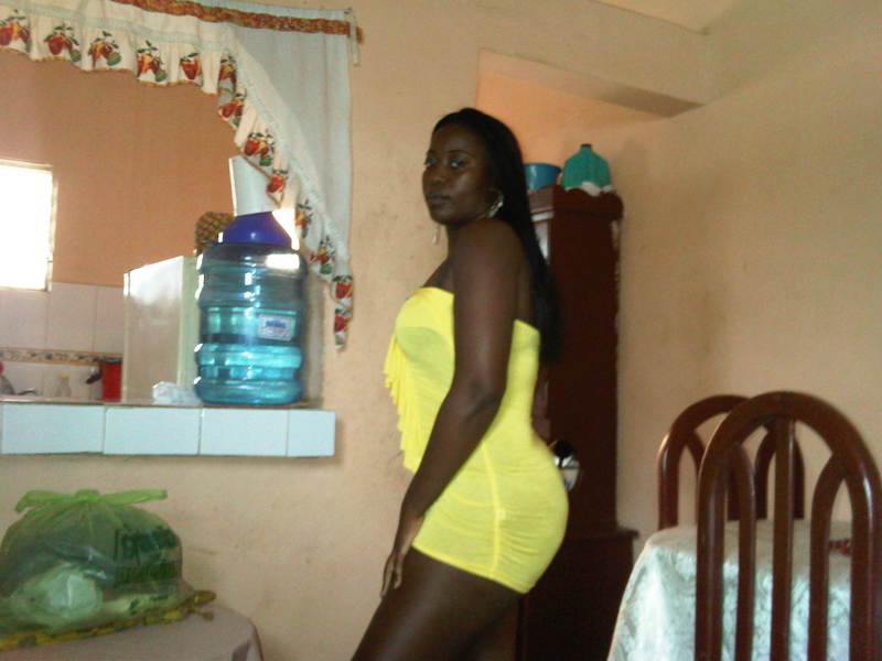 Date this lovely Dominican Republic girl THANIA from Villa Hermosa DO10401