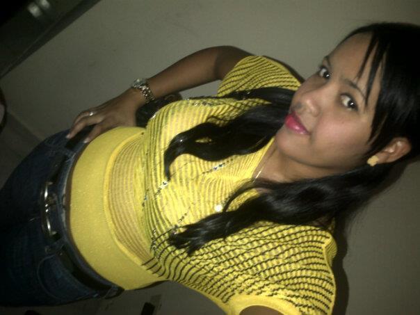 Date this georgeous Dominican Republic girl Heidyhernandez from Santodomingo DO10406