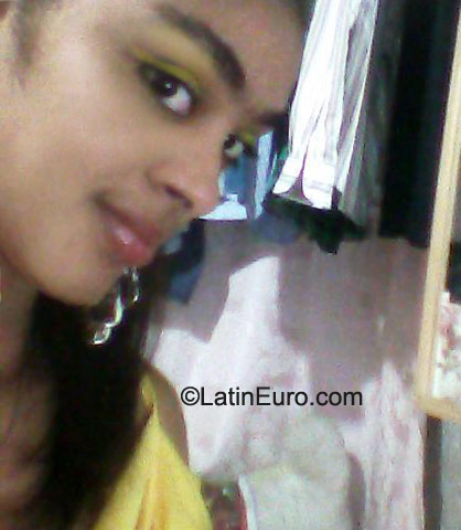 Date this passionate Dominican Republic girl Karla2 from Santo Domingo DO10425