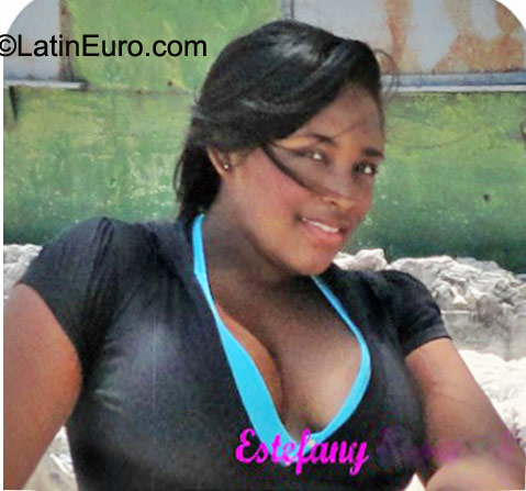 Date this hard body Colombia girl Estefany from Cartagena CO9474