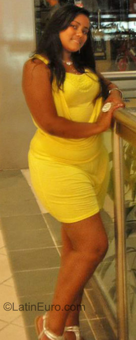 Date this beautiful Dominican Republic girl Anabel from Santo Domingo DO10491