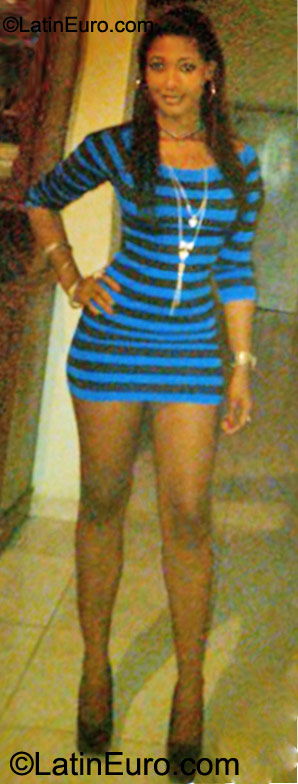 Date this sensual Dominican Republic girl Fran from Santo Domingo DO10492
