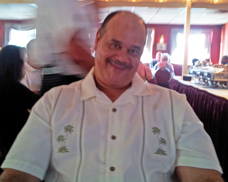 Date this happy United States man William from Stone Mountain US13861
