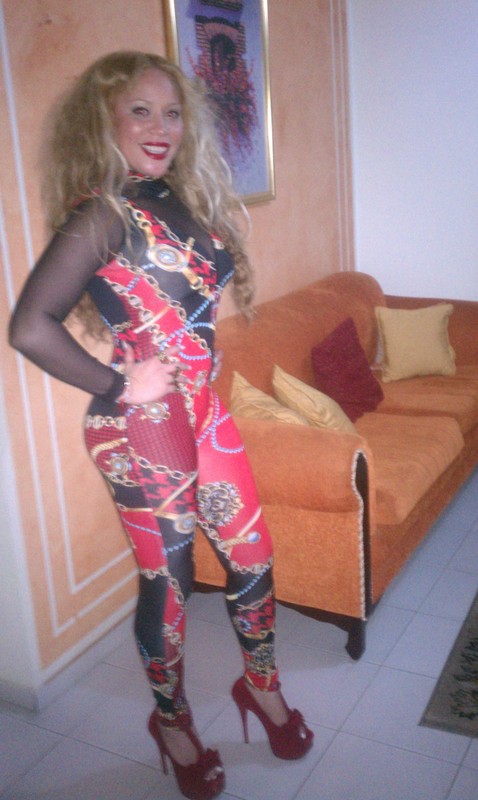 Date this gorgeous Dominican Republic girl Ines from New York DO10543