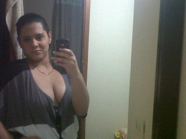 Date this pretty Colombia girl Angy from Bogota CO9587