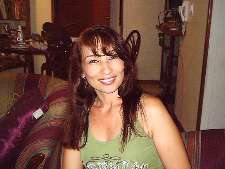 Date this funny Colombia girl Francia Elizabeth from Cali CO9723
