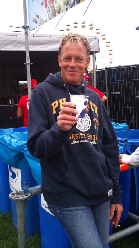 Date this tall Netherlands man Jean from Rotterdam NL197