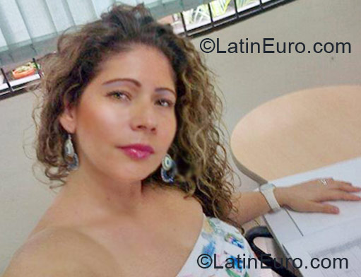 Date this fun Colombia girl Yuly from Ibague CO9826