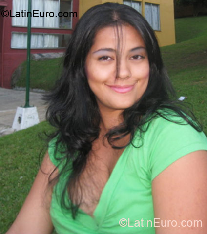 Date this funny Colombia girl Luisa from Medellin CO9839