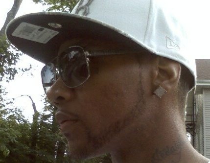 Date this foxy United States man Cadillacole from Duluth US12677