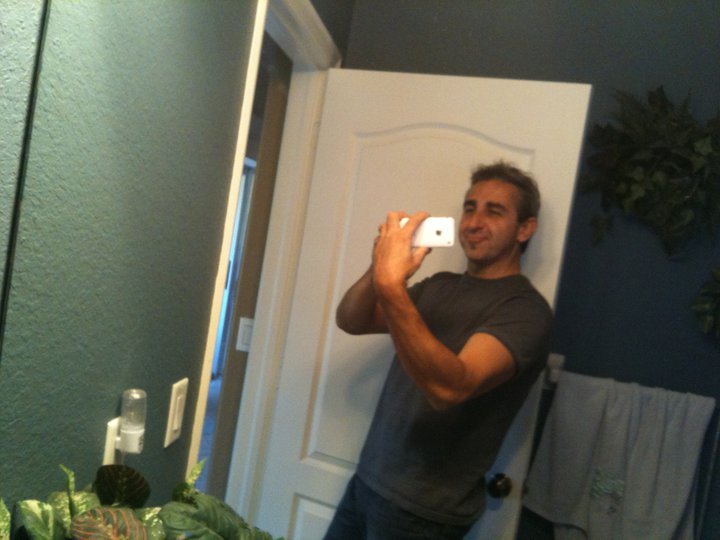 Date this hot United States man Harry from Fort Myers US12707