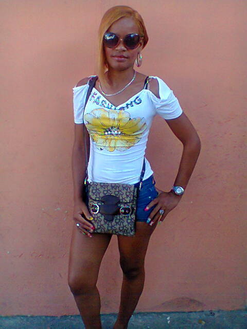 Date this hard body Dominican Republic girl Wanda patricia from San Pedro De Macoris DO10826