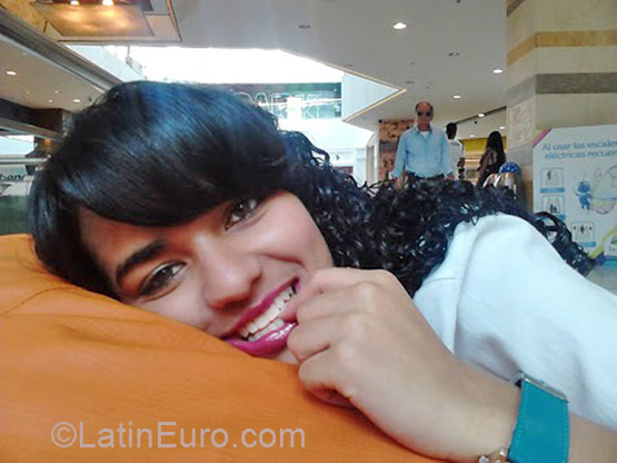 Date this sultry Colombia girl Fher from Medellin CO9991