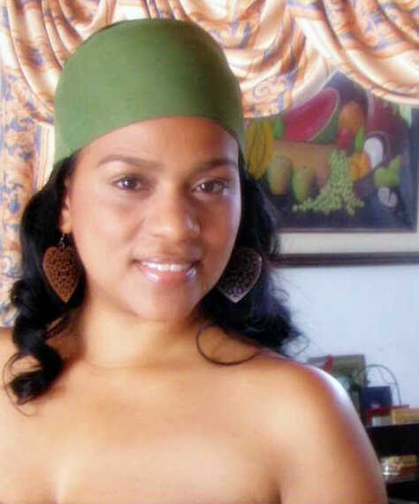 Date this beautiful Colombia girl Isabel from Cali CO10015