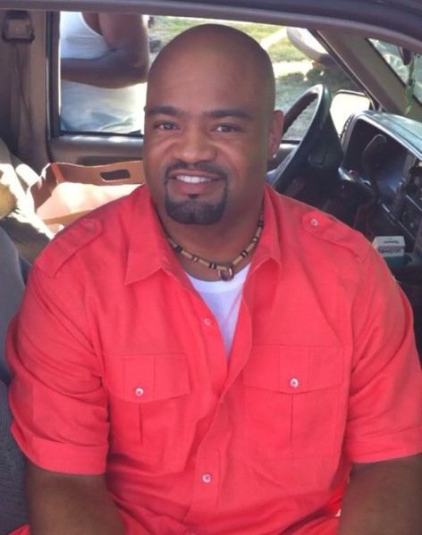 Date this good-looking United States man Ira from Chicago US12828