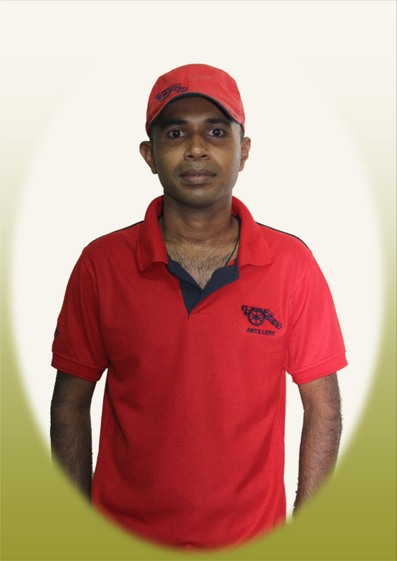 Date this tall Sri Lanka man Kusum from Colombo LK17