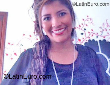 Date this charming Colombia girl Marly Julieth from Bogota CO10171