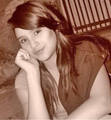 Date this cute Colombia girl Johana from Cali CO10168