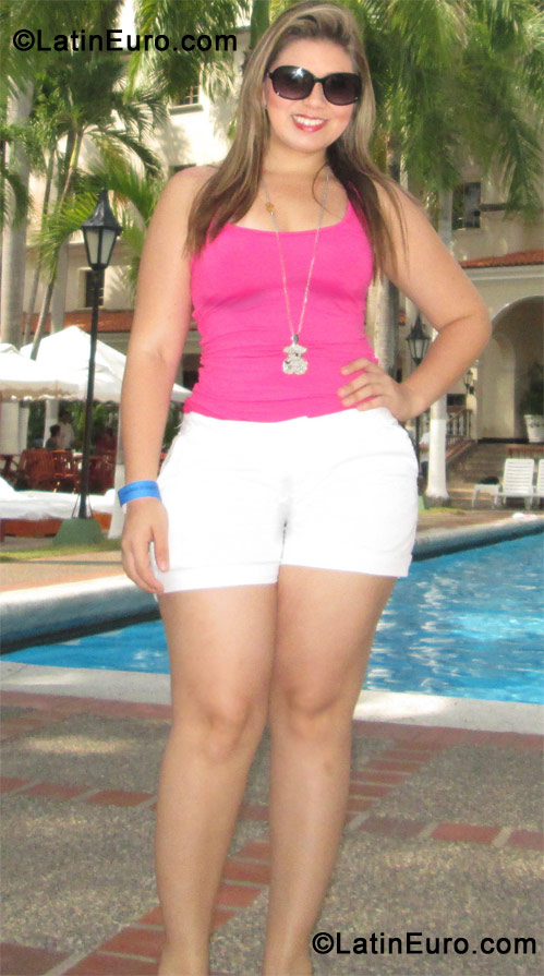 Date this young Colombia girl Margarita from Barranquilla CO10456