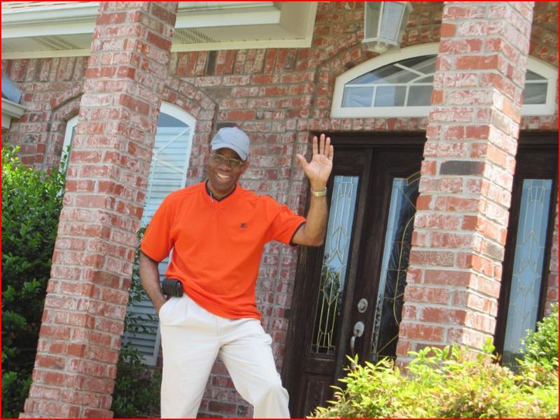 Date this nice looking United States man Joseph from Bentonville US13045